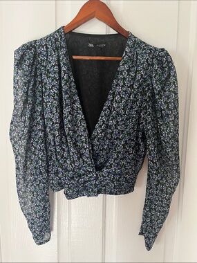 Zara Geometric print , long sleeve blouse